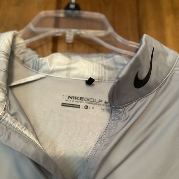 Nike golf jacket - Picture 3 of 12